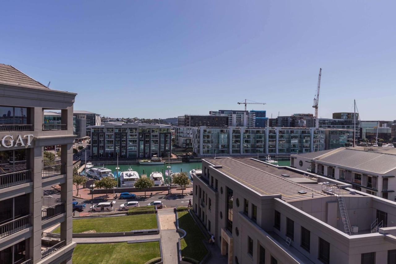 ホテル Qt オークランド エクステリア 写真 V&A Waterfront