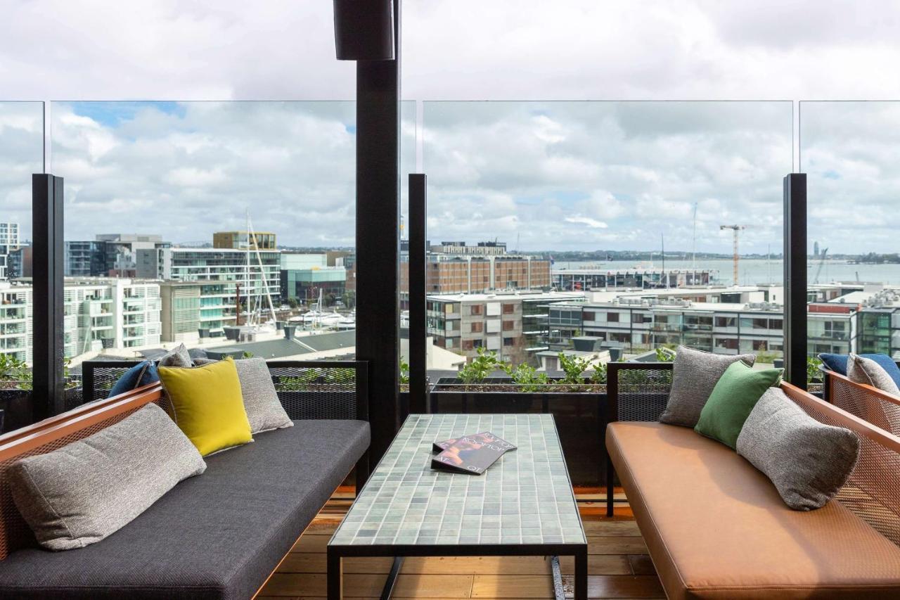 ホテル Qt オークランド エクステリア 写真 The rooftop bar at the Hotel