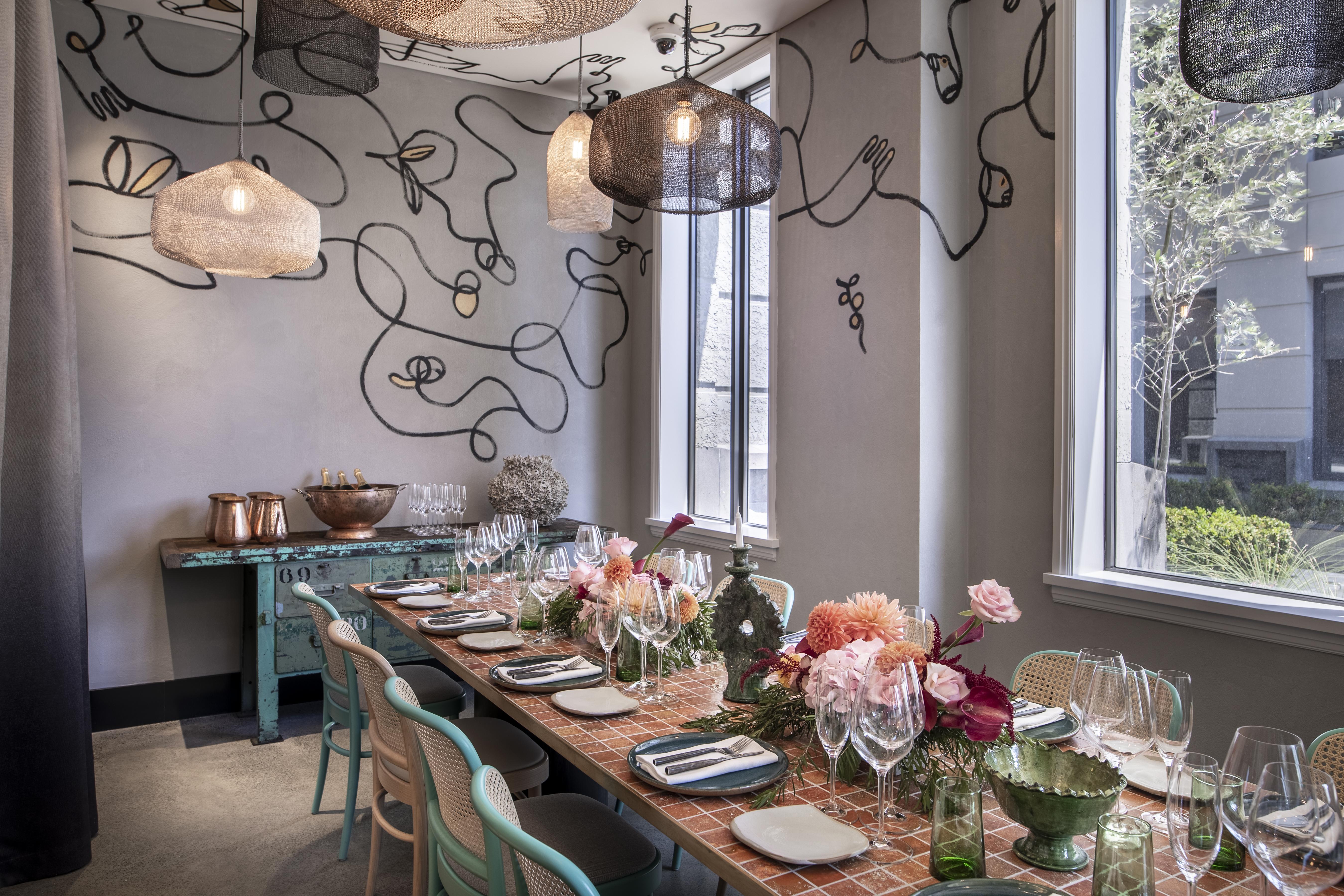 ホテル Qt オークランド エクステリア 写真 The interior of the restaurant